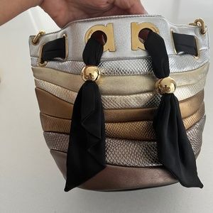 Salvatore ferragamo Sara battaglia